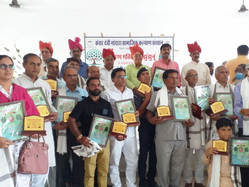 Green and Clean — volunteers honoured